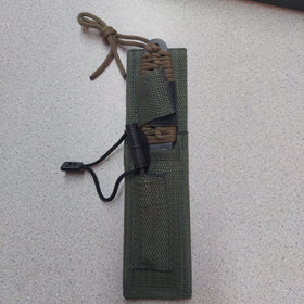 Fixed Blade with Cord Wrap and Fire Spark