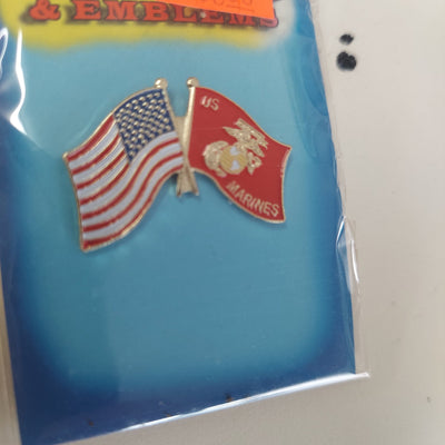 Eagle Emblems uniform pin US And Marine Flag pin