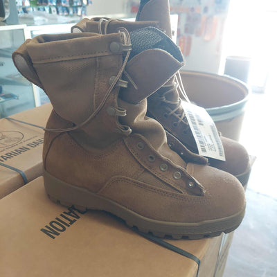 Footwear Combat Boot 5XXW McRae Men's Footwear, Combat Boot 5XXWMcRae Men's Footwear, Combat Boots in Coyote and with Gortex lining to keep your feet warm and dry. The 10" in height helps support the ankle and keep your high and Footwear, Combat Boot 5XXW