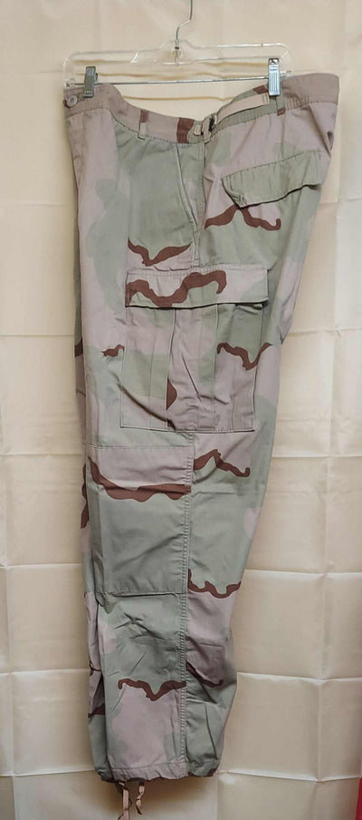 The Command Bunker Military Fatigues Large-Long Military Issued Tri-Colored Pants