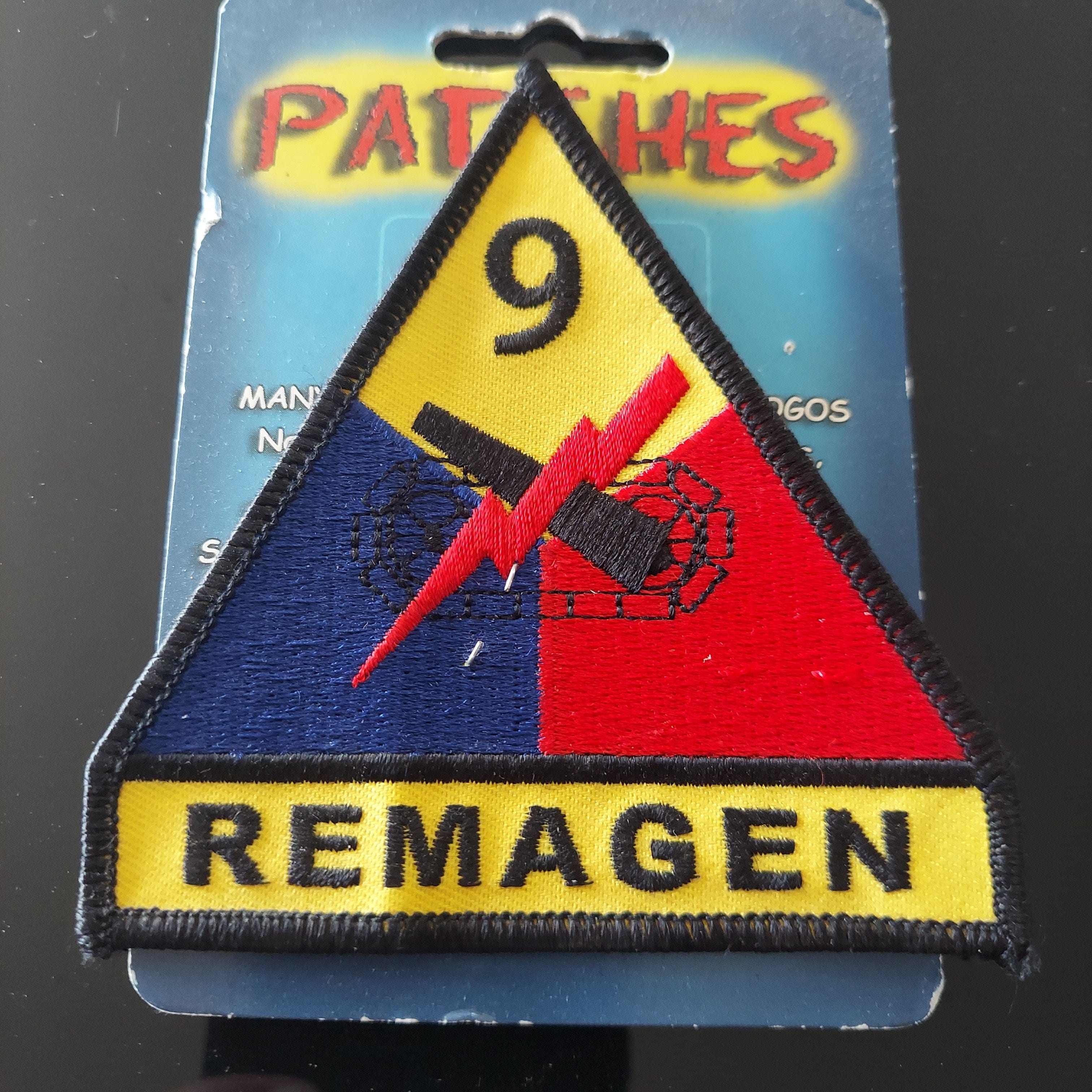 9th Armored Division Vibrant Colors Of Red Blue And Yellow Accenteds