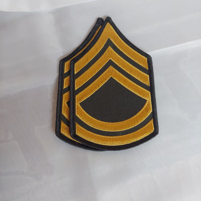 Dress Green E7 Army Sargent First Class Patch SetDress Green E7 Army Patch Set. Also known as Sgt First Class. Ready for sew on and complete your uniform.Dress Green E7 Army Sargent